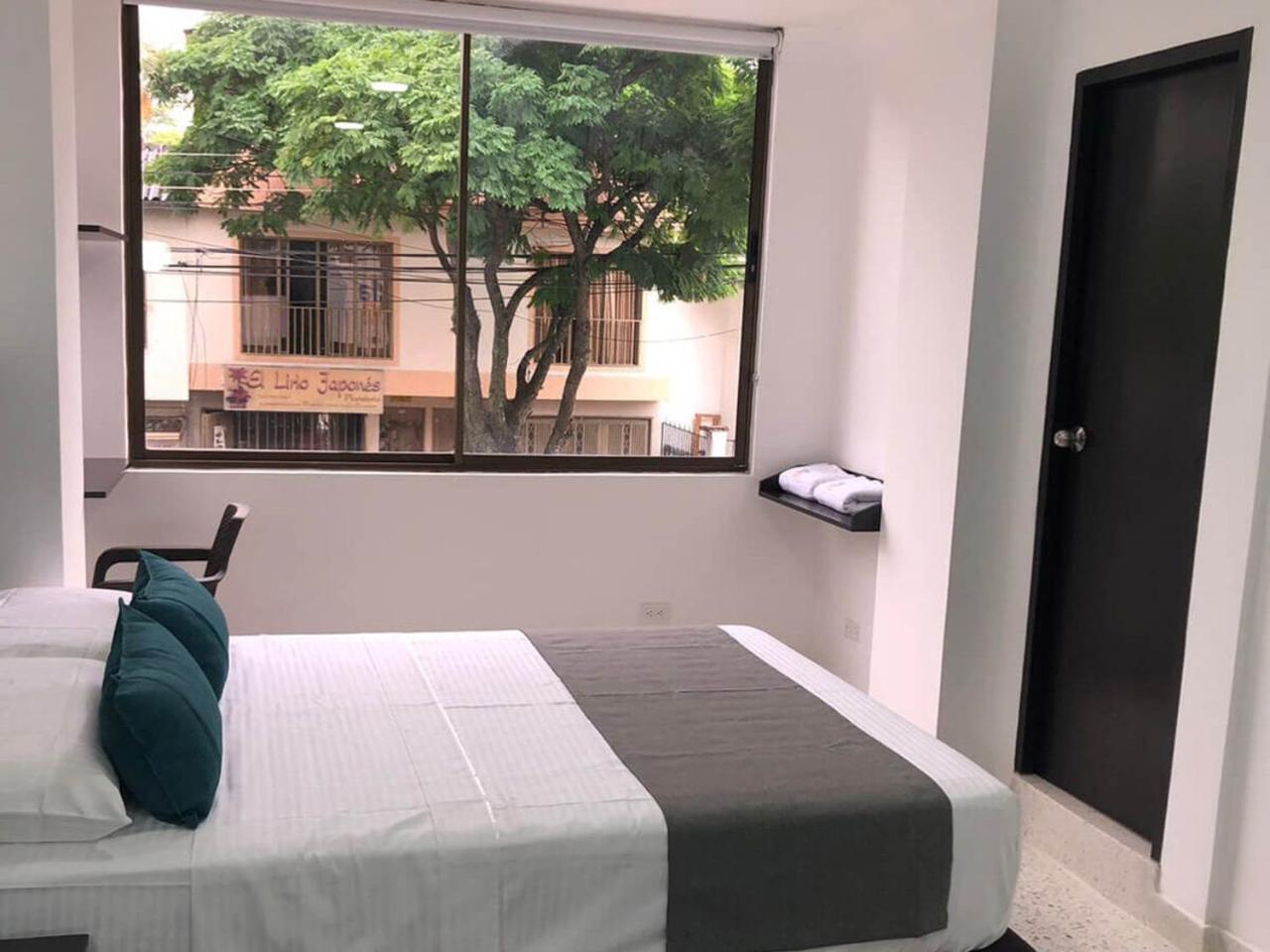 Hotel Mar Inn كالي المظهر الخارجي الصورة